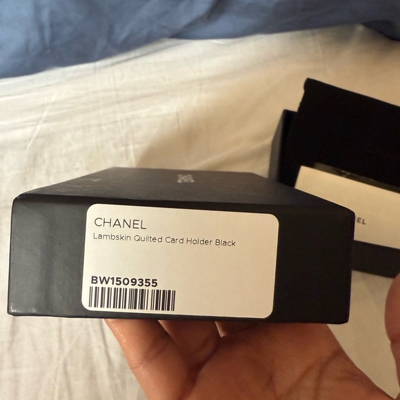 Lambskin Quilted Card Holder Black - Picture 4 of 5